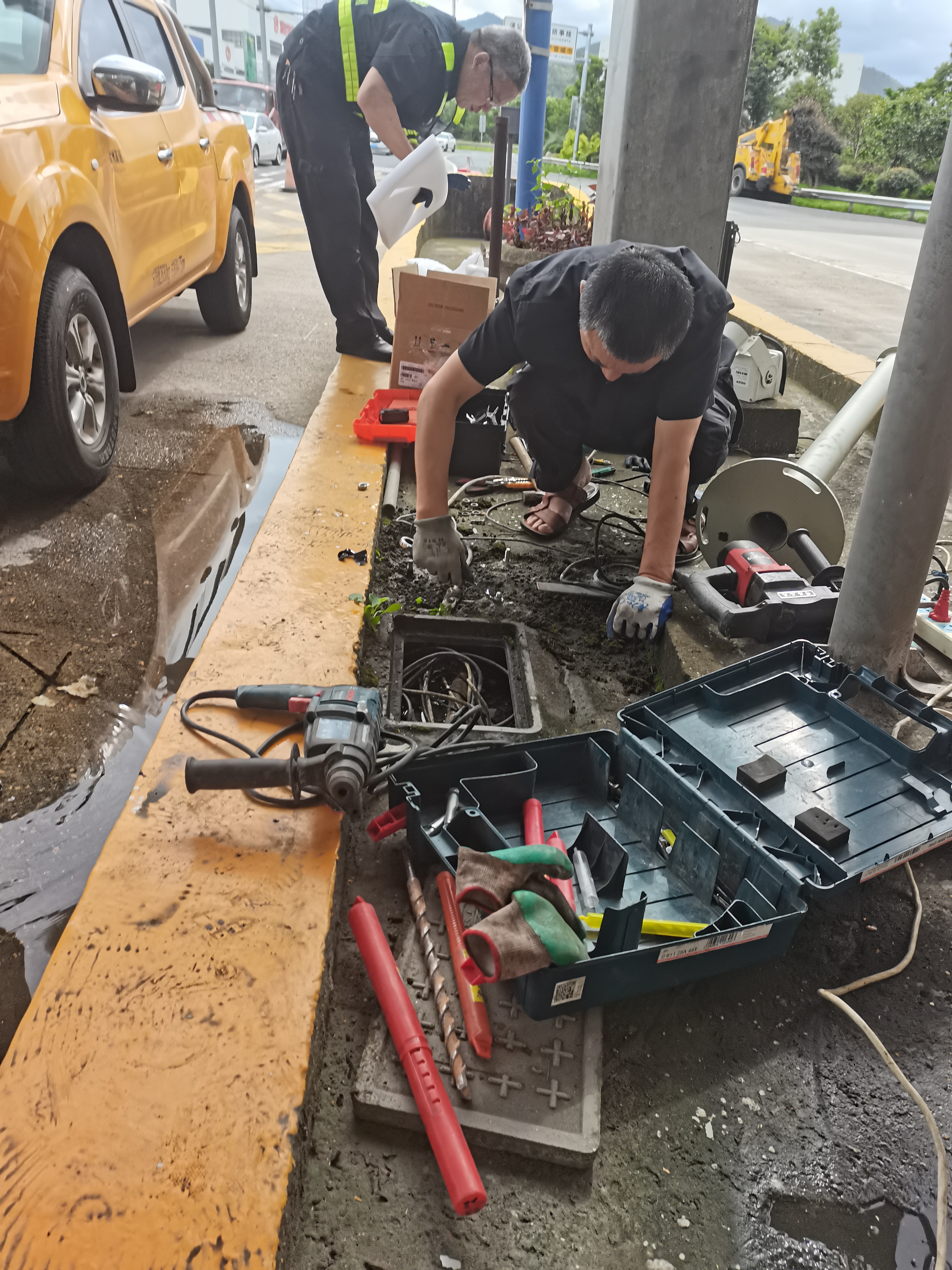 1629097436571724.jpg 事故處理現(xiàn)場(chǎng).jpg